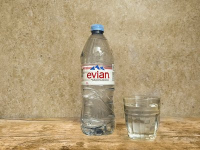 Evian - Eau plate